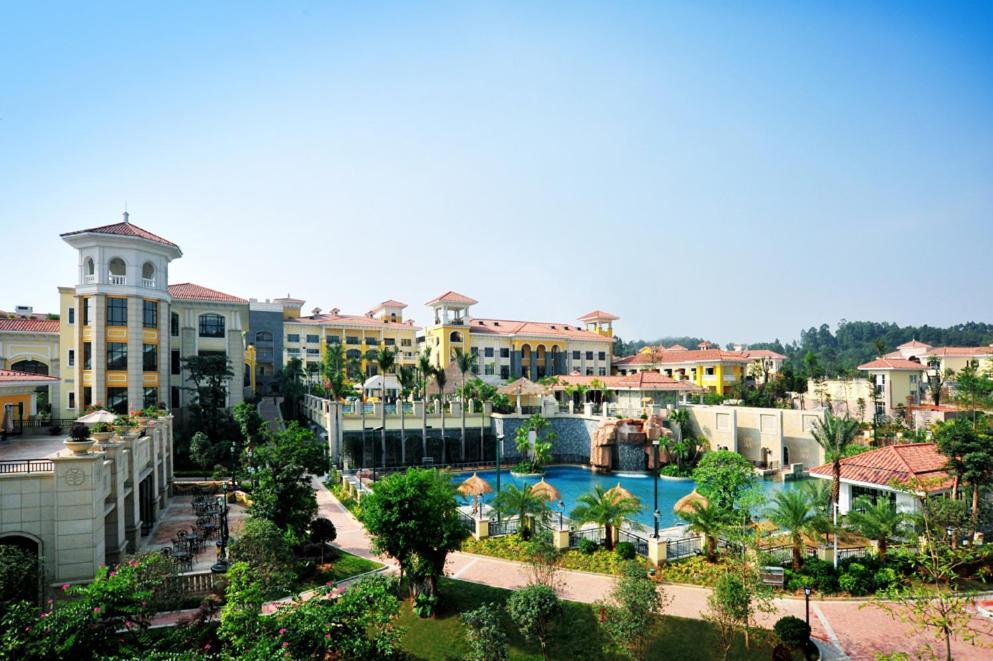 Green Lake Hot Spring Hotel Фошань Экстерьер фото